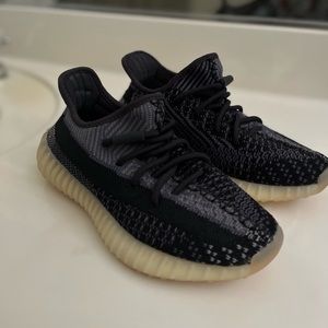 Yeezy boost 350 v2